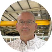 トニーのヘッドショット(サイズ変更済み)