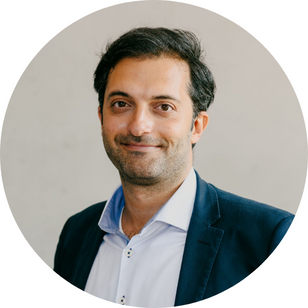 Angelo Di Bernardo教授